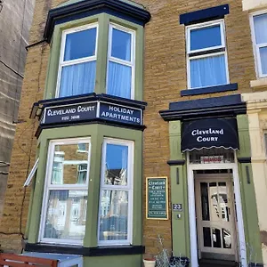 Apartment Cleveland Court, Blackpool
